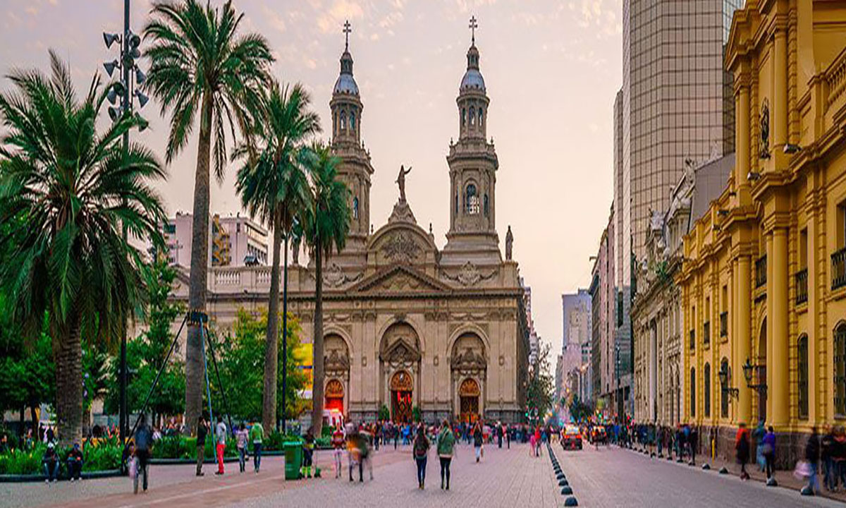 7 Experience luxury with our exclusive tour to Santiago de Chile, Viña del Mar, and Valparaíso. Stay at the Marriott Santiago Hotel, explore the Andes, and more