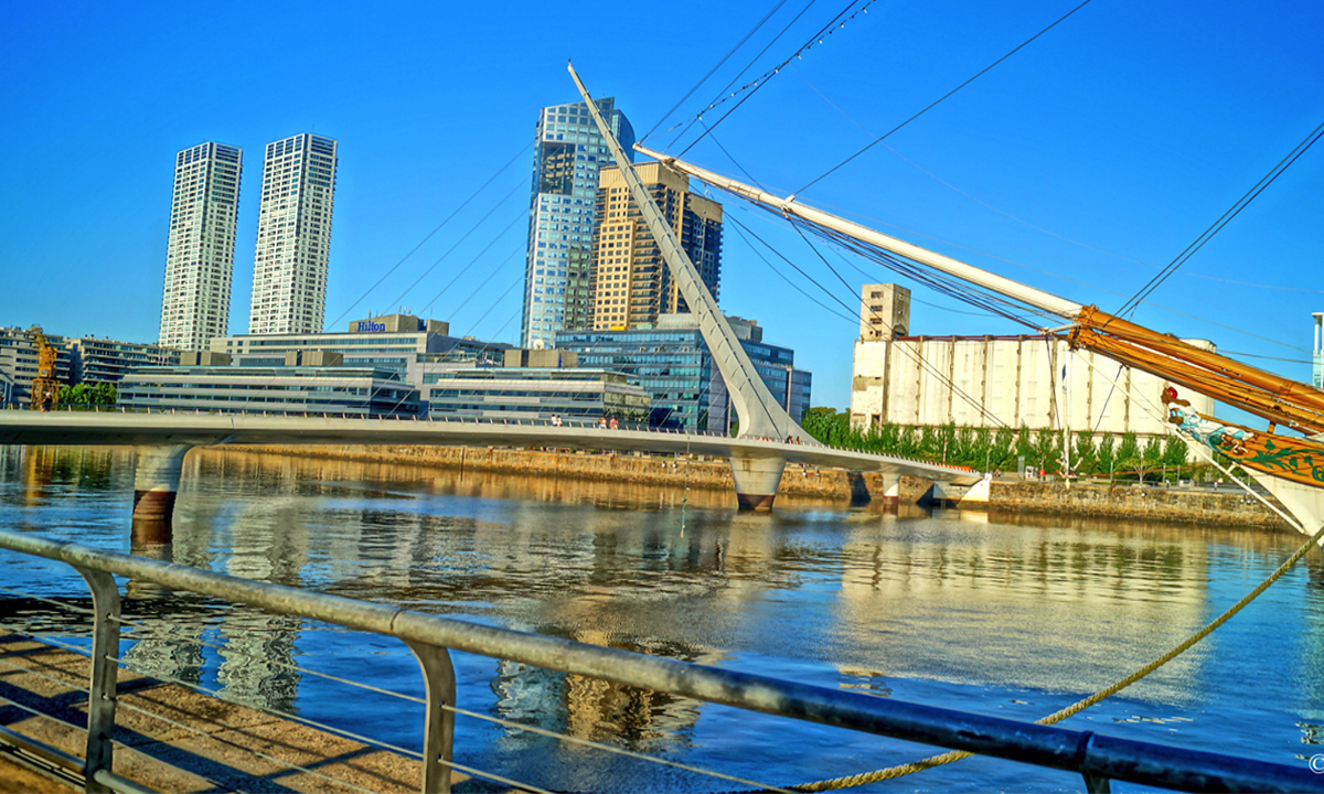 7 Explore Buenos Aires in style with our luxury tour, featuring a stay at the prestigious Alvear Palace Hotel and personalized excursions.